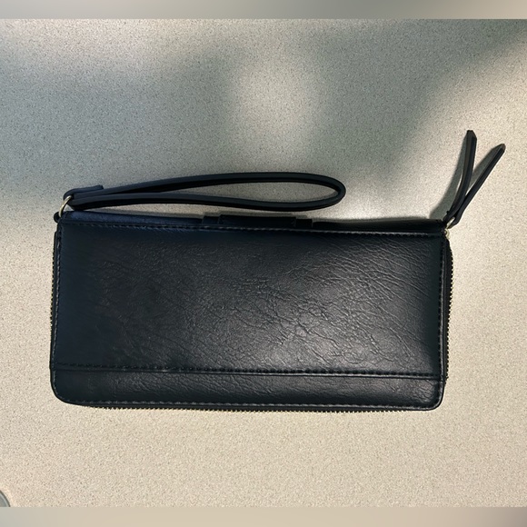 INC wallet - Picture 2 of 5